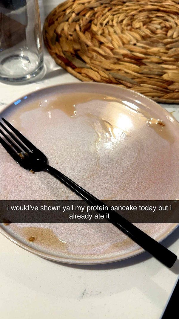 fionamaefit snapchat image archive image