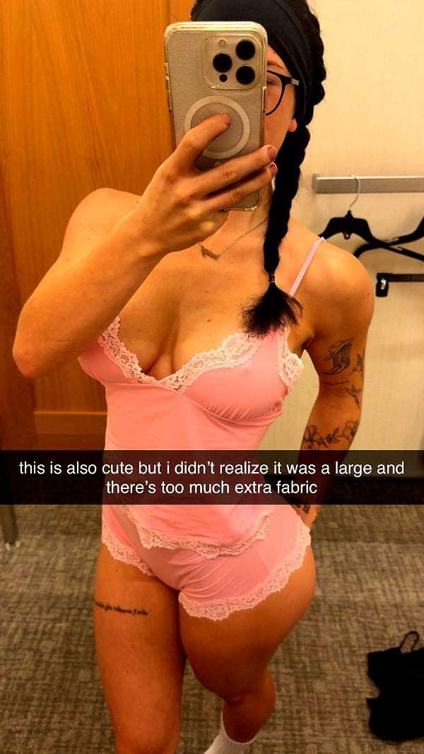fionamaefit snapchat image archive image