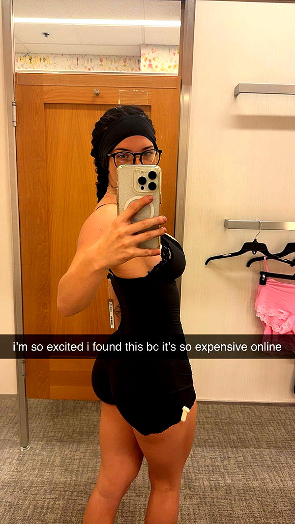 fionamaefit snapchat image archive image