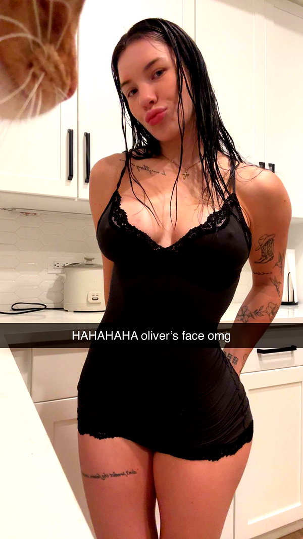 fionamaefit snapchat image archive image