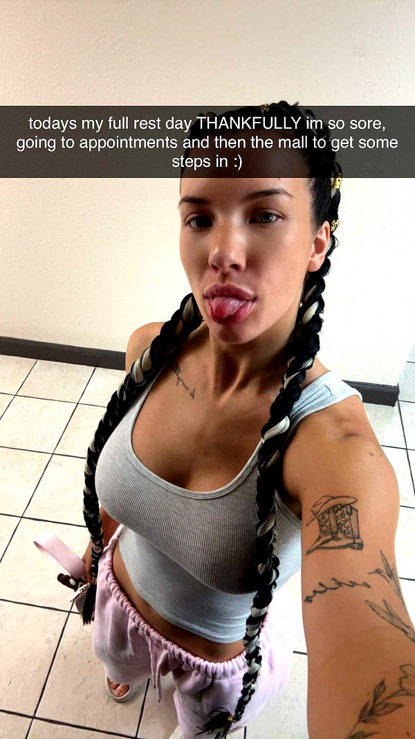 fionamaefit snapchat image archive image