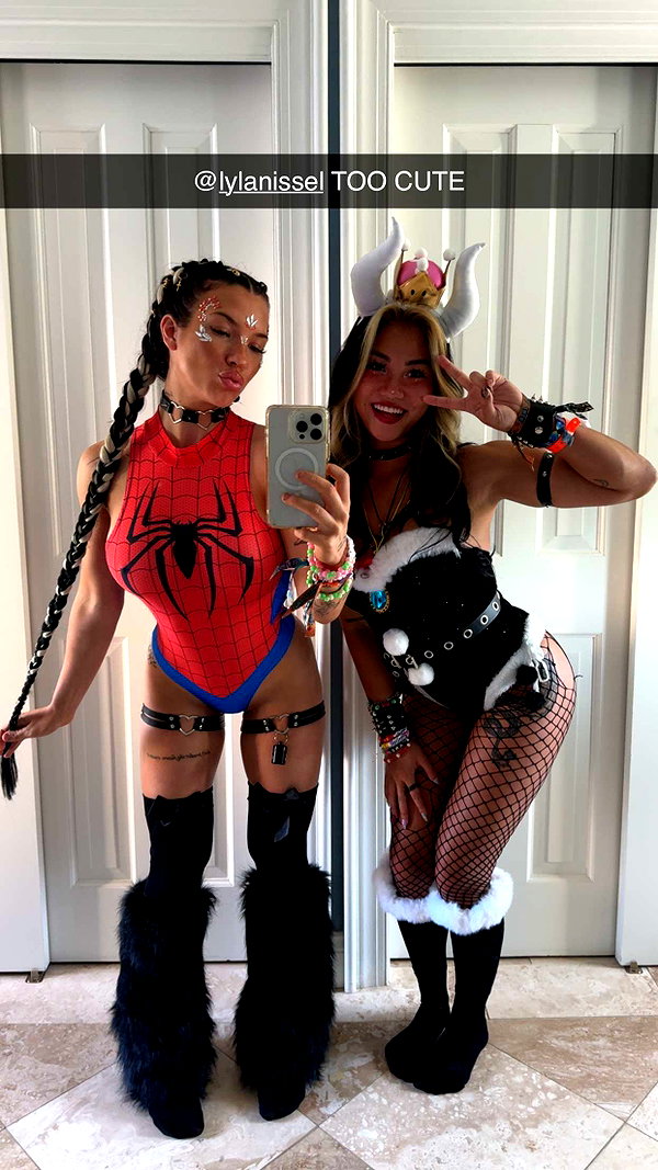 fionamaefit snapchat image archive image