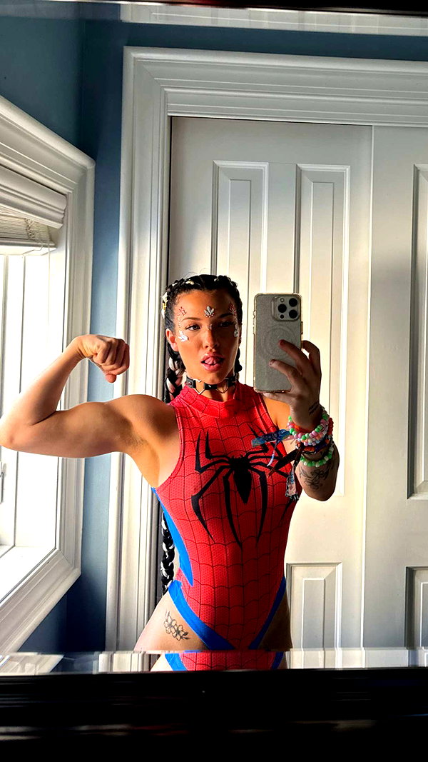fionamaefit snapchat image archive image