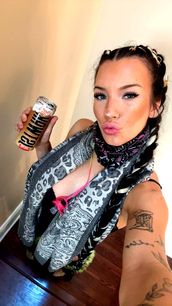 fionamaefit snapchat image archive image