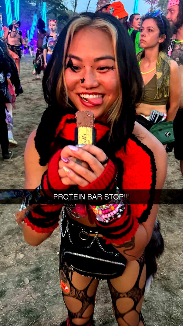 fionamaefit snapchat image archive image