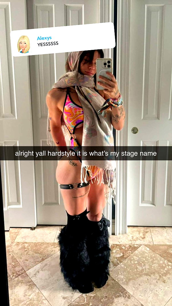 fionamaefit snapchat image archive image