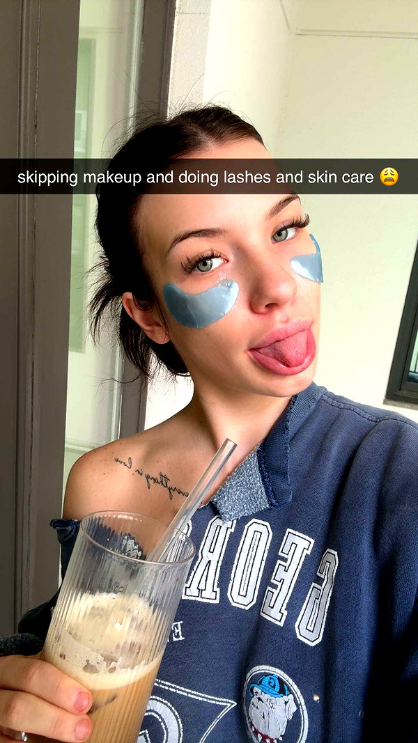 fionamaefit snapchat image archive image