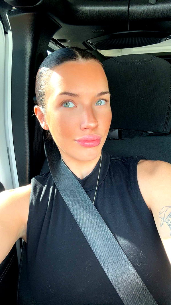 fionamaefit snapchat image archive image