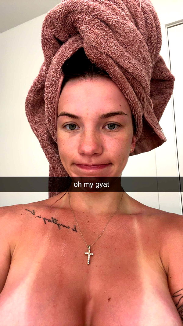 fionamaefit snapchat image archive image