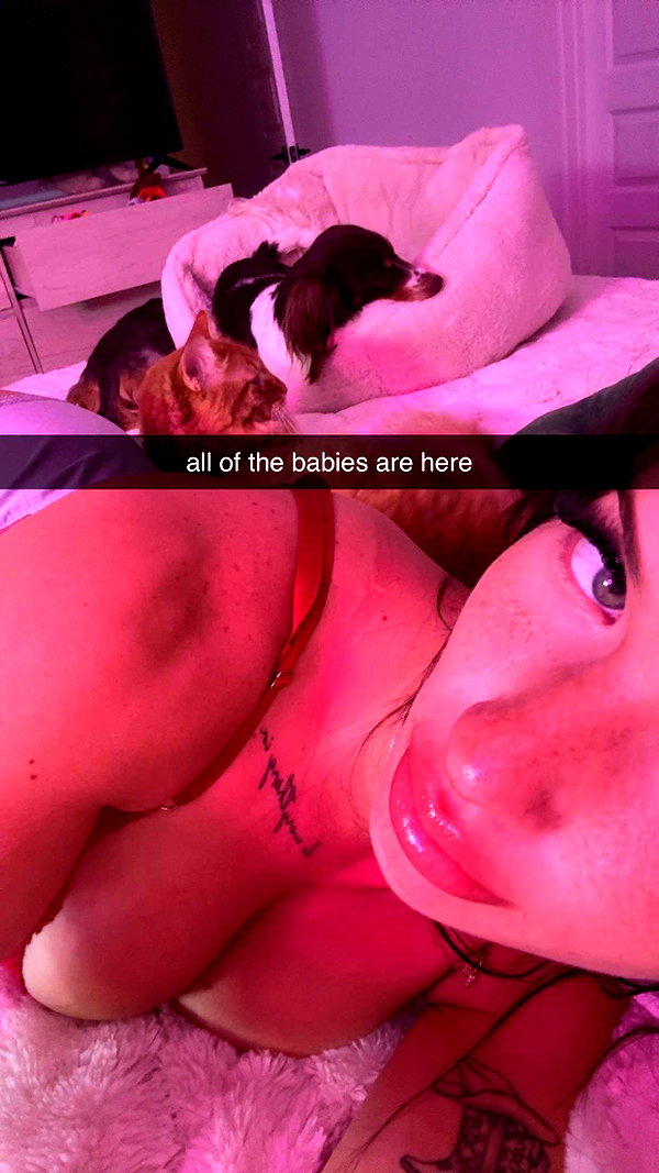 fionamaefit snapchat image archive image