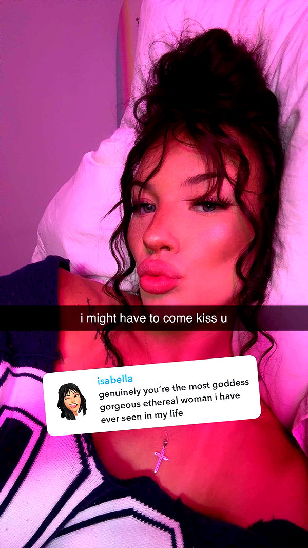 fionamaefit snapchat image archive image