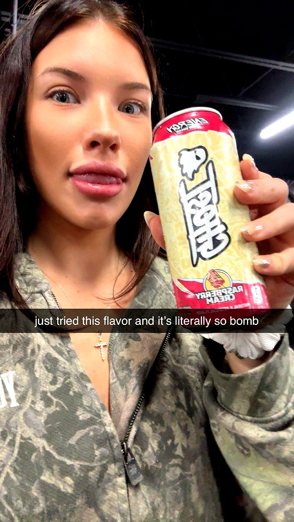 fionamaefit snapchat image archive image