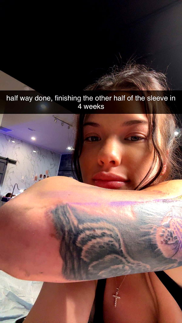 fionamaefit snapchat image archive image