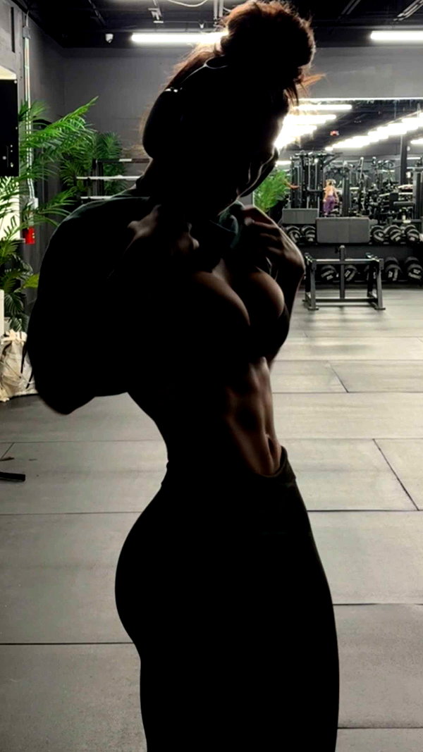 fionamaefit snapchat image archive image