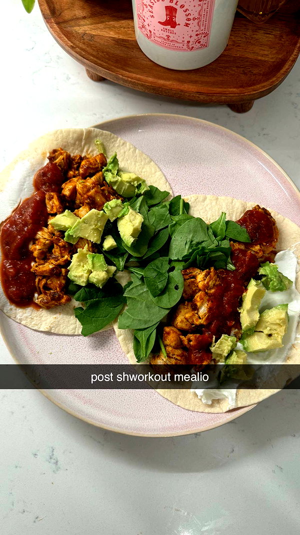fionamaefit snapchat image archive image