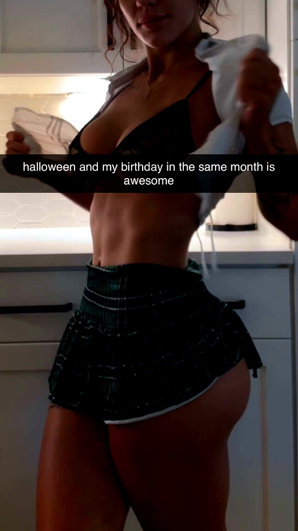 fionamaefit snapchat image archive image