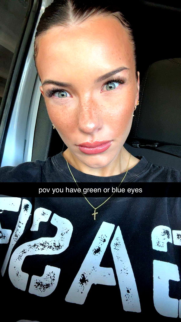 fionamaefit snapchat image archive image