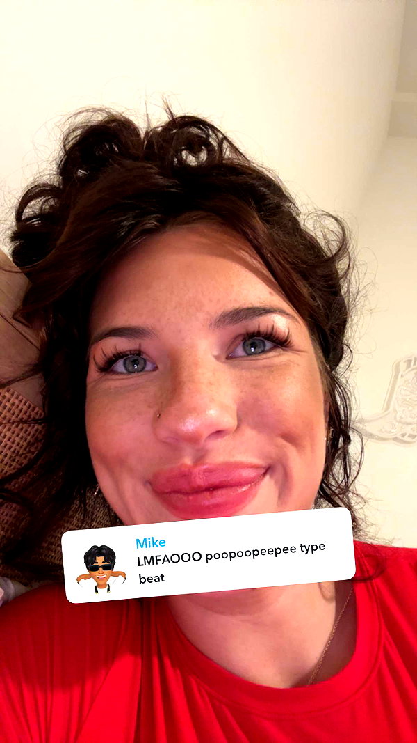 fionamaefit snapchat image archive image