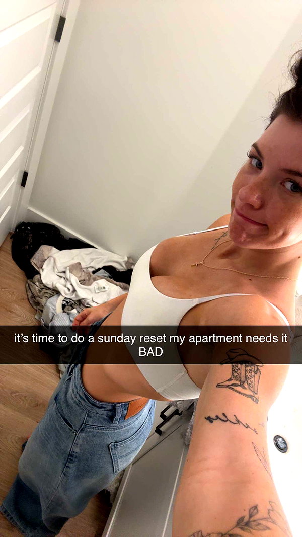 fionamaefit snapchat image archive image