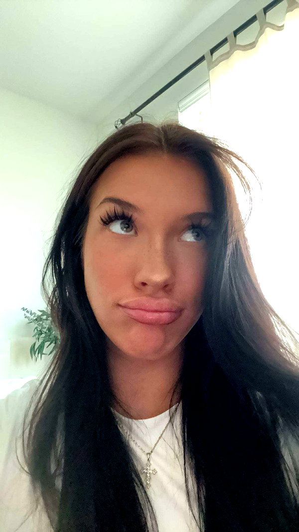 fionamaefit snapchat image archive image