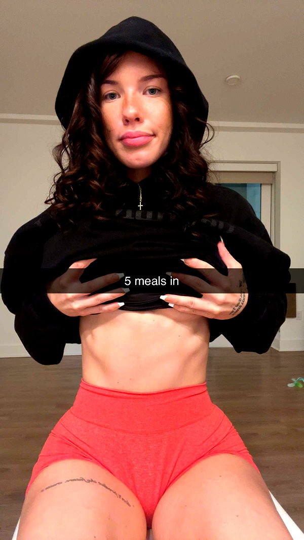 fionamaefit snapchat image archive image