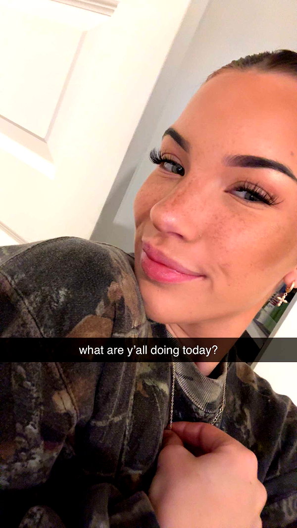 fionamaefit snapchat image archive image