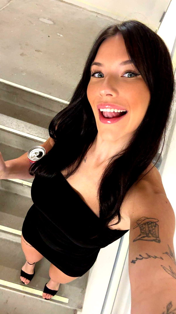 fionamaefit snapchat image archive image