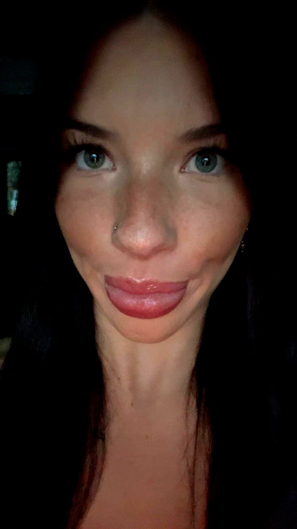 fionamaefit snapchat image archive image