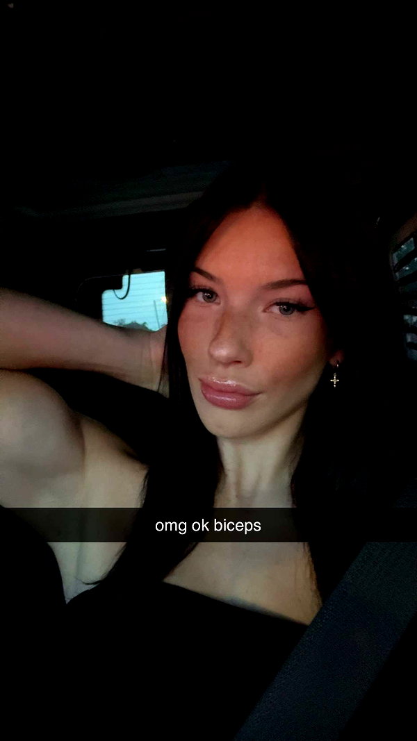 fionamaefit snapchat image archive image