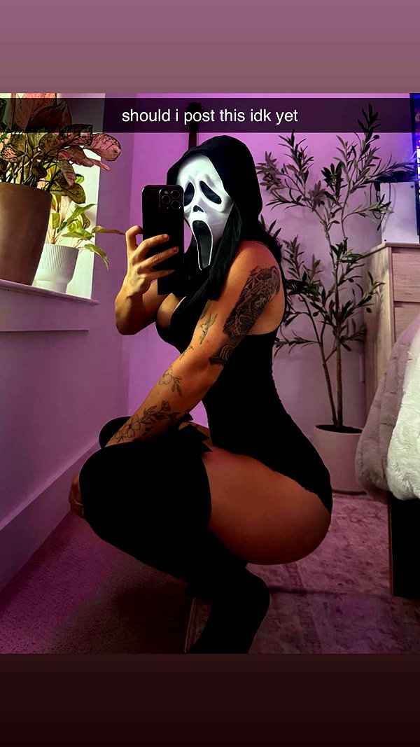 fionamaefit snapchat image archive image