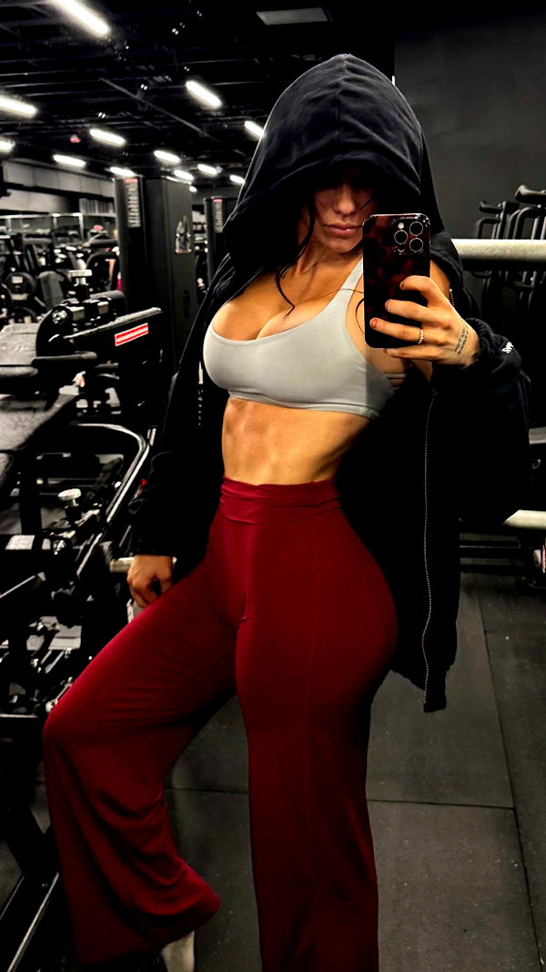 fionamaefit snapchat image archive image