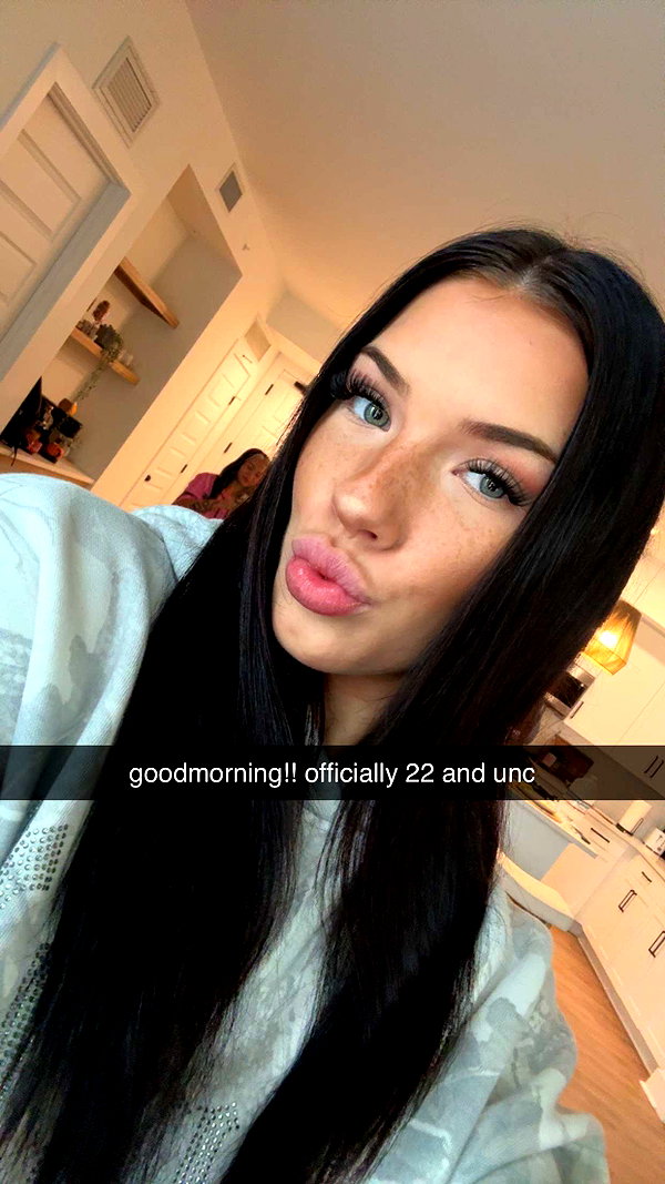 fionamaefit snapchat image archive image