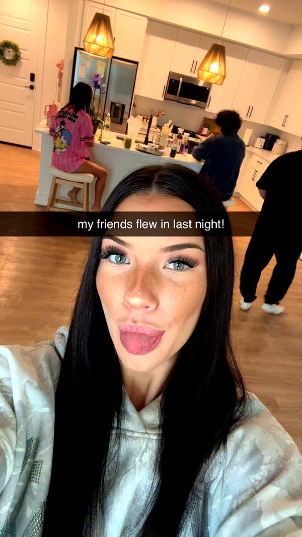 fionamaefit snapchat image archive image