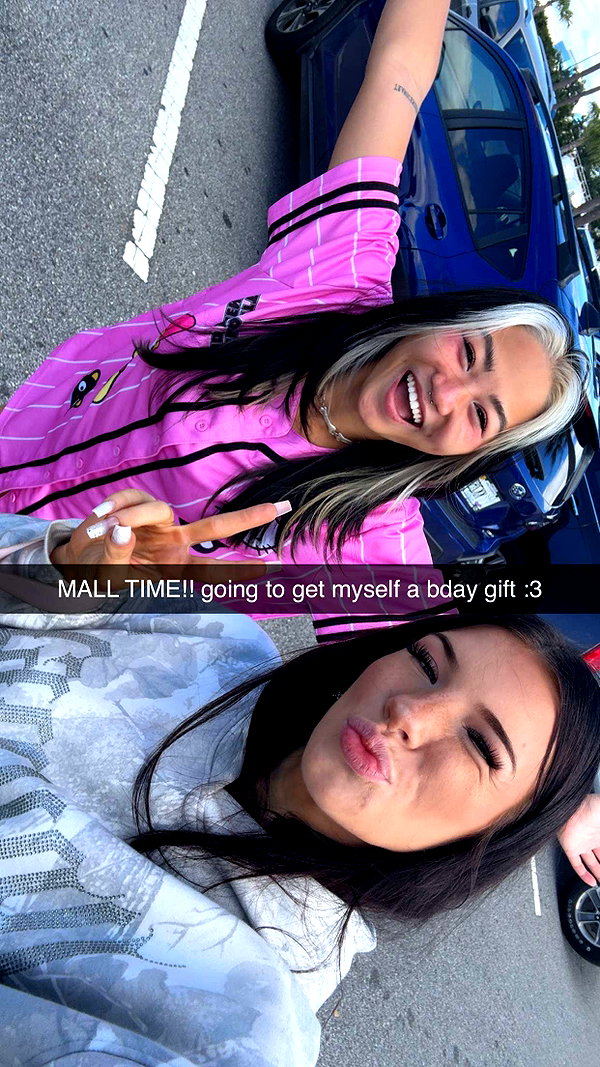 fionamaefit snapchat image archive image