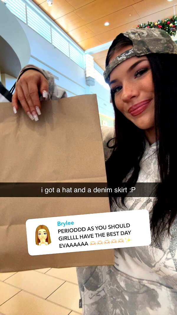 fionamaefit snapchat image archive image
