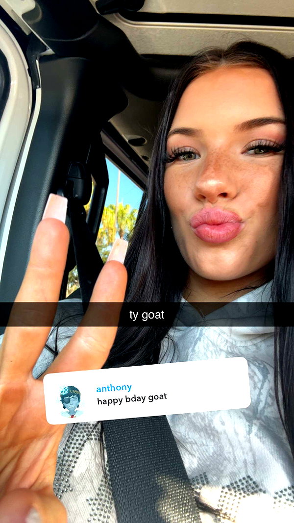 fionamaefit snapchat image archive image
