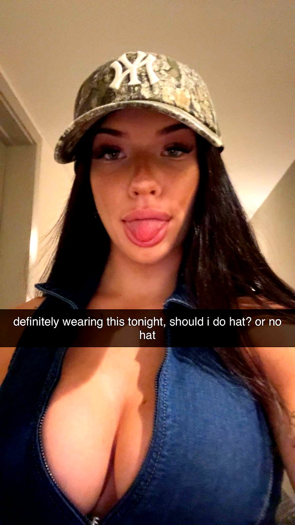 fionamaefit snapchat image archive image