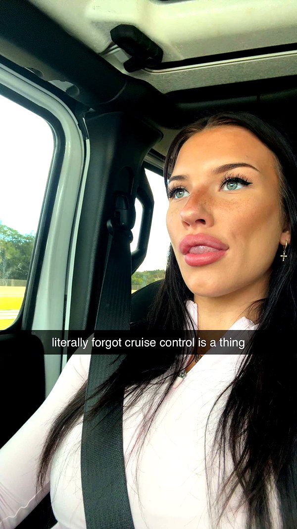 fionamaefit snapchat image archive image