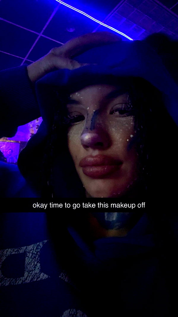 fionamaefit snapchat image archive image