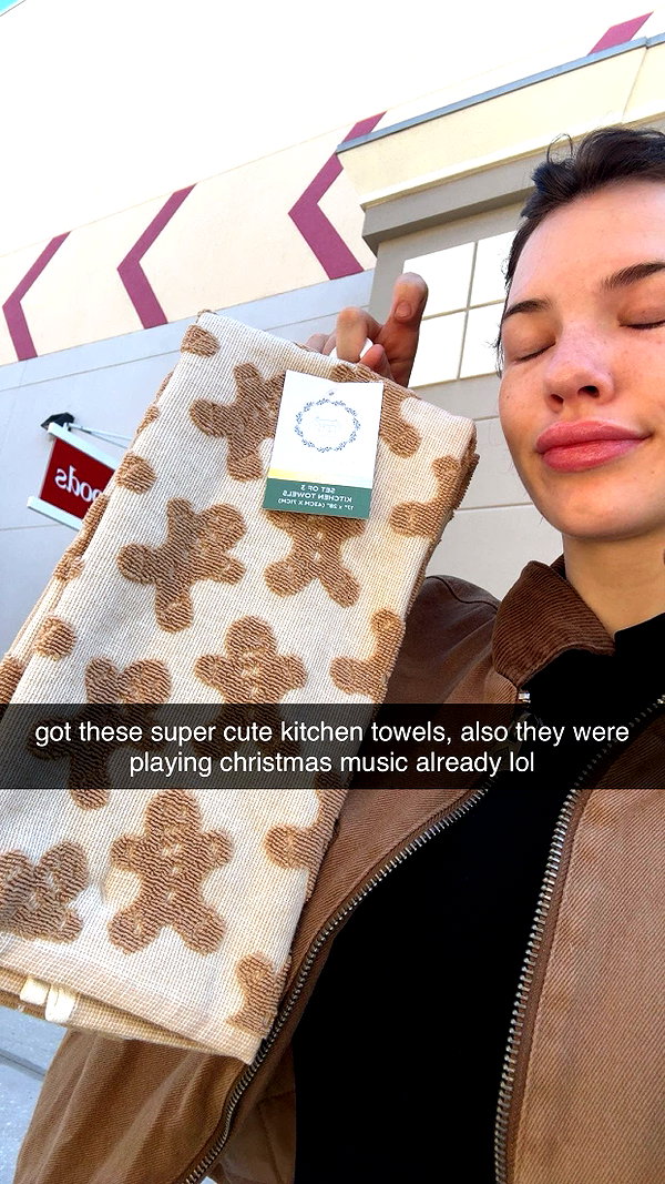 fionamaefit snapchat image archive image