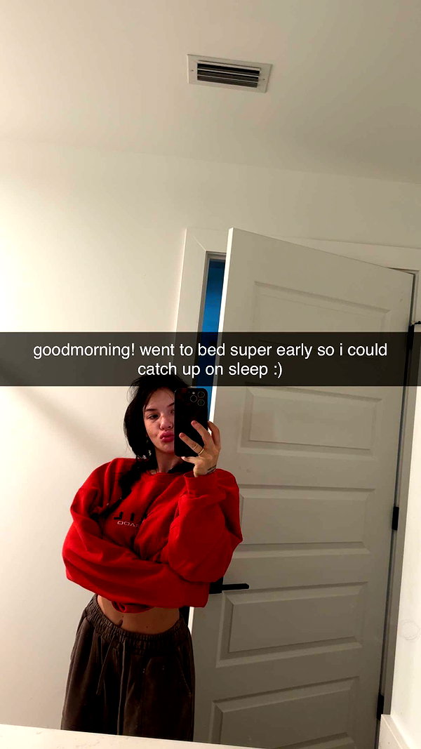 fionamaefit snapchat image archive image