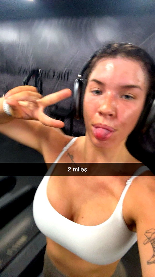 fionamaefit snapchat image archive image