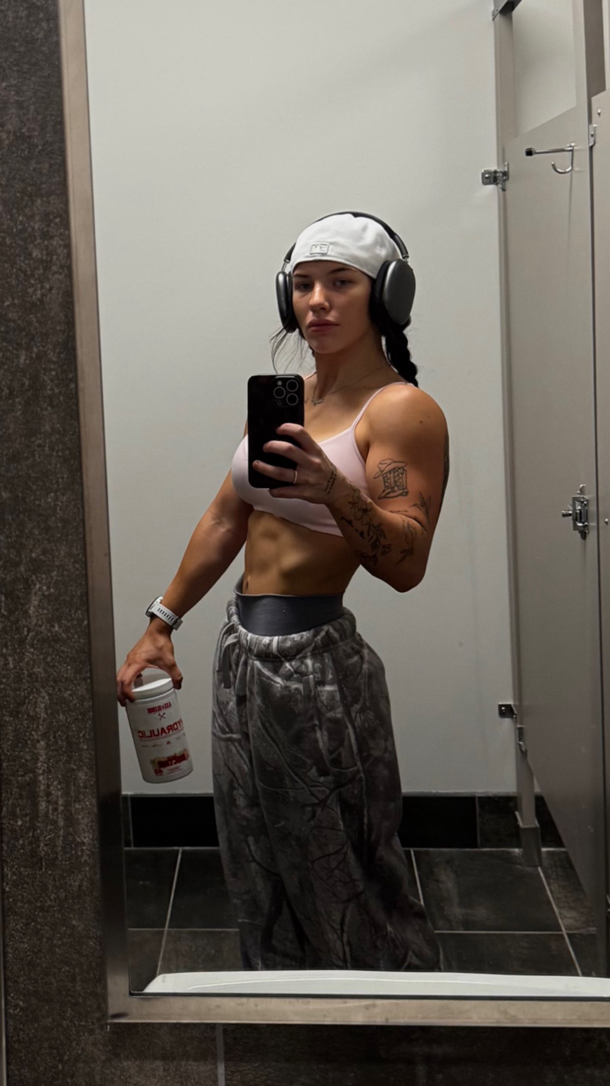 fionamaefit snapchat image archive image