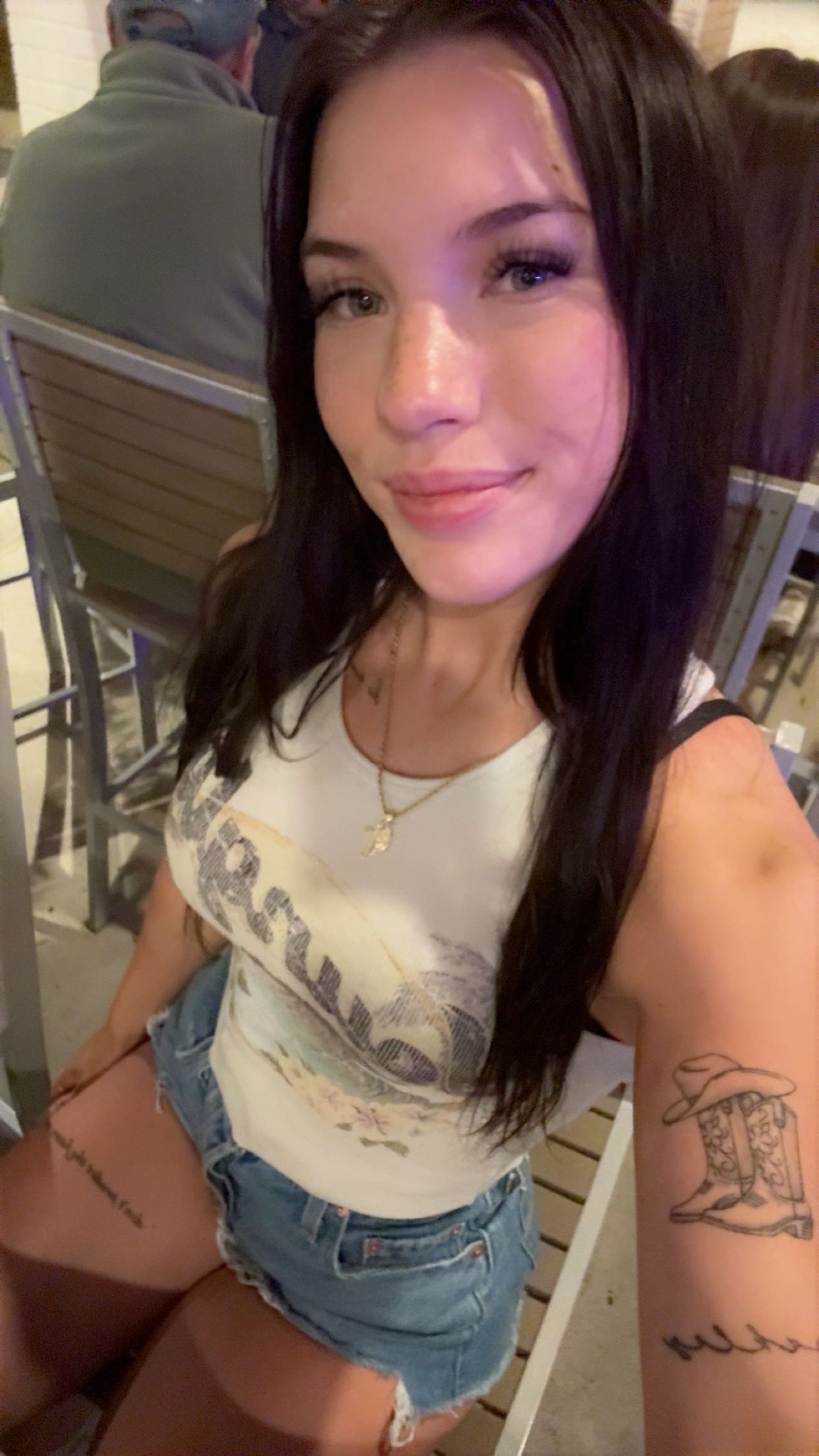 fionamaefit snapchat image archive image