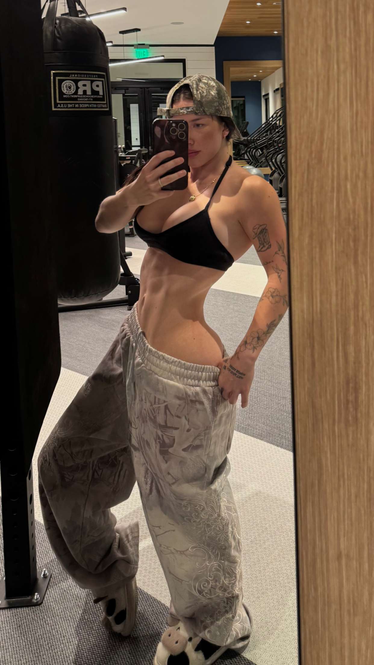 fionamaefit snapchat image archive image