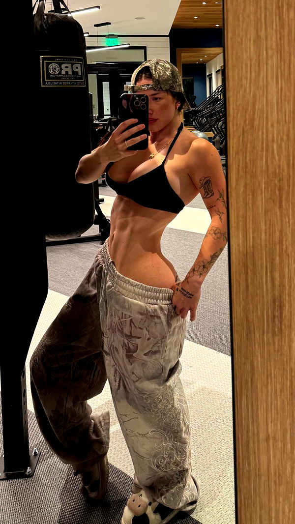 fionamaefit image ~ Altpins