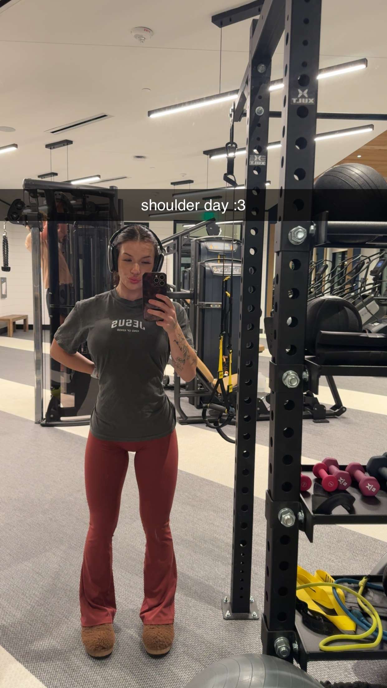 fionamaefit snapchat image archive image