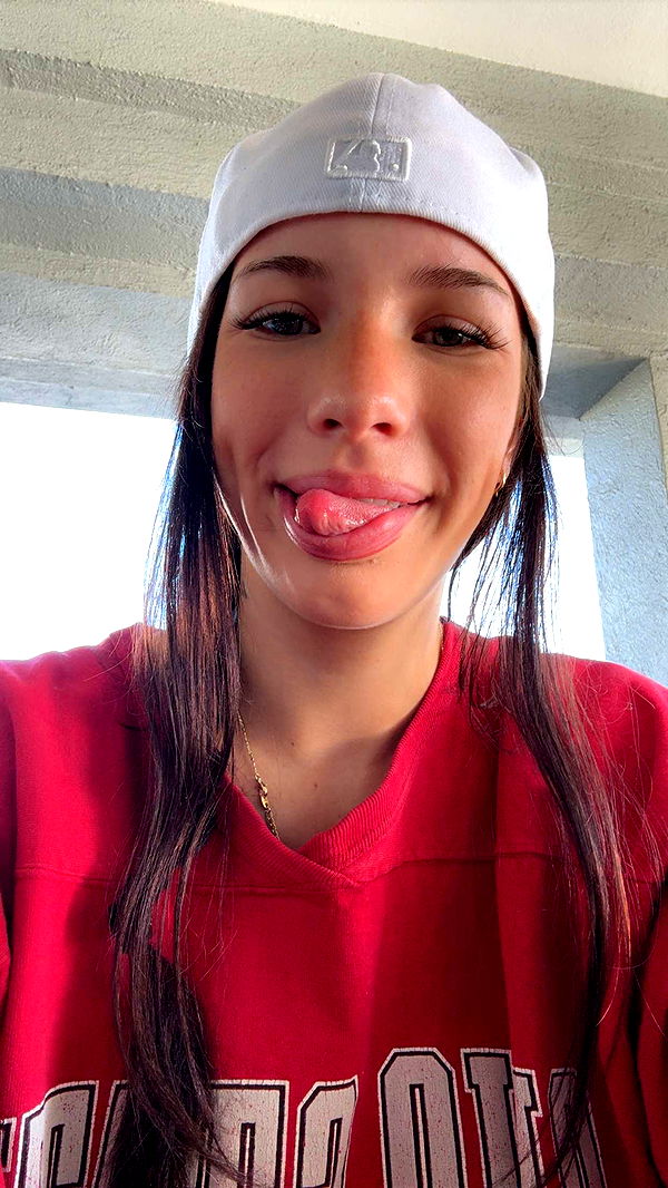 fionamaefit image ~ Altpins