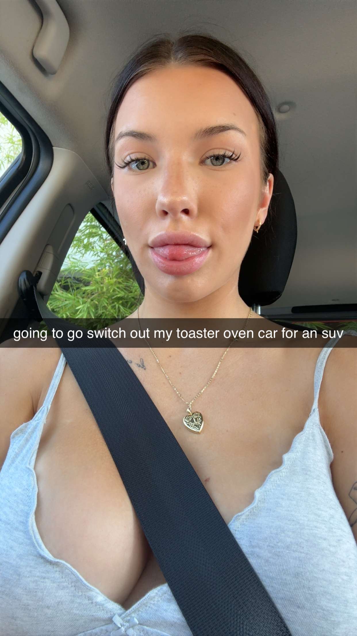 fionamaefit snapchat image archive image