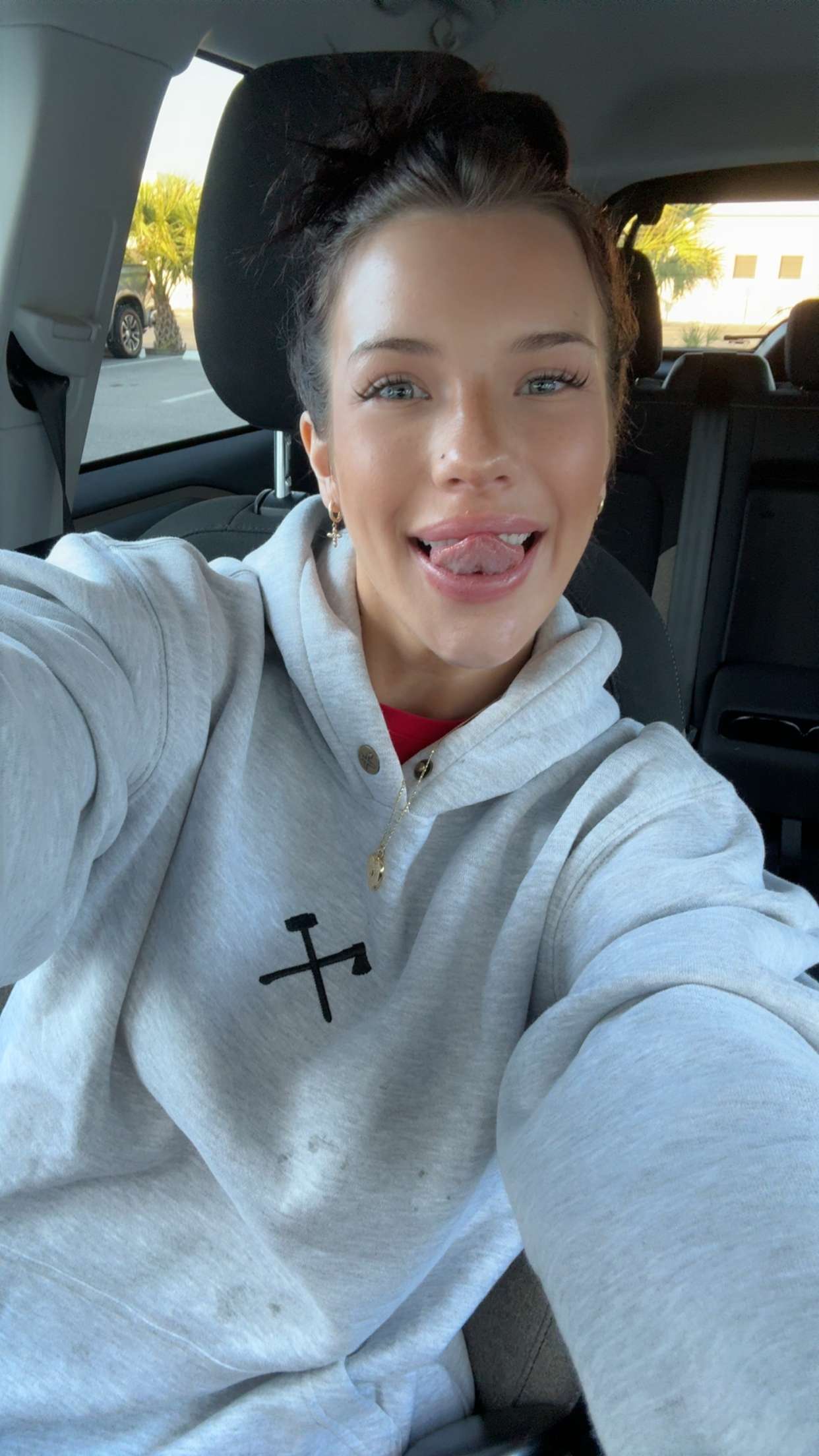 fionamaefit snapchat image archive image